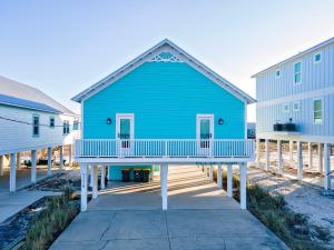 Ellie Fish 1 - Beach Views - 4 BRs - Sleeps 12 - Prickett Properties