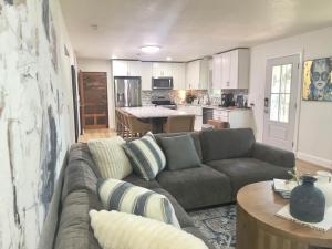 Brush Hill Lakehouse