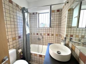 One North Living - Marousi - Nefelis 5 by K&M