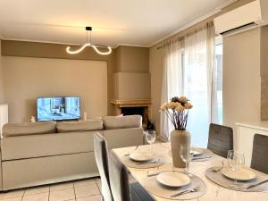 One North Living - Marousi - Nefelis 5 by K&M