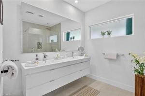 Florida White House Villa