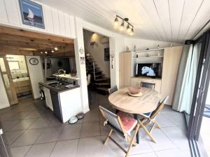 Résidence Village Merlin - Villa avec mezzanine pour 5 personnes - Port Leucate MAE-7804