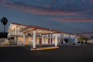 Red Roof Inn Tucson - Vail