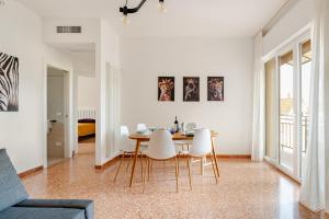 Golden House Venice Yellow - Mirano