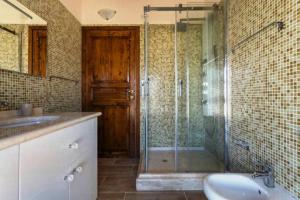 AnaeleHouseapartments LTB