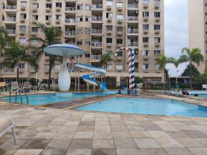 Apartamento Clube ao lado do Norte Shopping