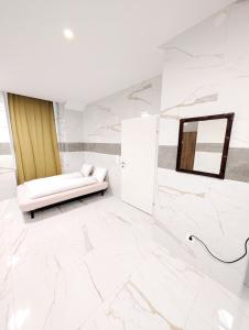 Cozy Apartment in Landstrasse area BR2