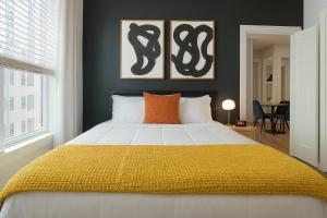 2Beds |near DT & Museums| Pool, Gym, BBQ, Library