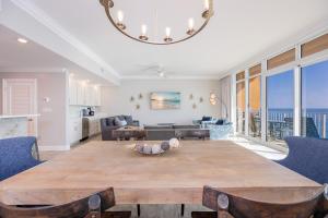 Phoenix Gulf Towers 1002 condo