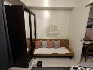 Wake to Sunrise at McQueen Suites 1BR Brenthill