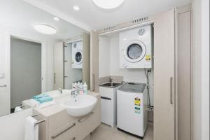 Home to Holiday at Kensington in Townsville