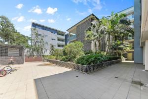 Modern 2BR Apartment in Prime Westmead Location