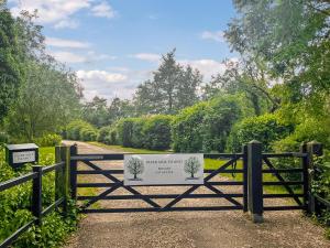 Island House - Uk51001