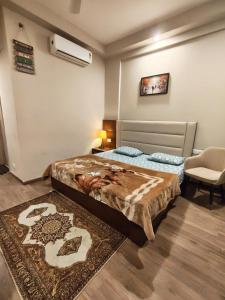 Serene Heights Studio