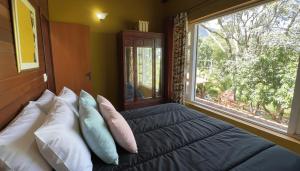 Casa Francesa da Mata com Piscina no Retiro do Chalé Inhotim