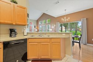 The Beauty at Emerald Island