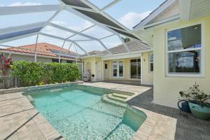 Sunsets on Grebe Waterfront Saltwater Heated Pool