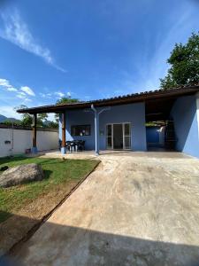 Casa familiar completa em ubatuba