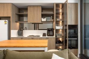 Zetland Nook Simple Living near Dining and Transport