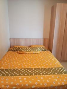 2BR The Oak Tower View City Light