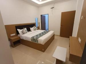 HOTEL SHREE JMM Mount View