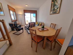 Encantadora casa en LEscala con piscina comunitaria - HISP-236-105