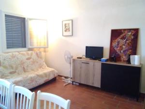 Villa T4 8 pers proche plage Grazel, parking privé et terrasse - FR-1-796-98