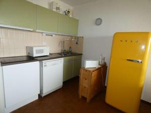 Appartement 2 pièces cabine avec piscine proche plage - FR-1-328-280