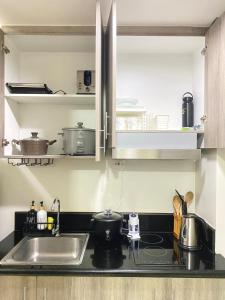 1BR Cozy Minimalist Unit near MOA or Manila Bay