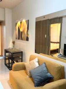 1BR Cozy Minimalist Unit near MOA or Manila Bay
