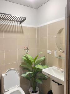 1BR Cozy Minimalist Unit near MOA or Manila Bay