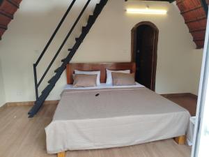 Arundekar Cottage in 3 minute walk Beach