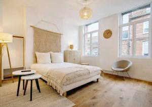 Spacious & Luxuary Studio