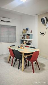 Homestay Si Manja Kini Bertam 4 Bilik Semi D 2 Tingkat