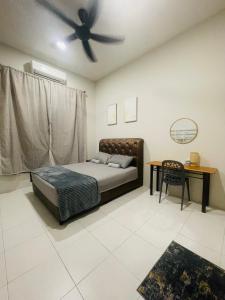 Cinta Alora Homestay l For Malay Only