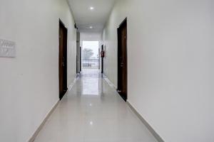 Super Hotel O SGT University Road Formerly Budhera