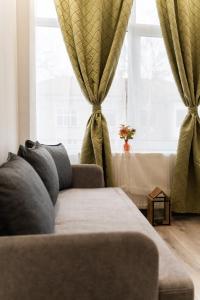 Стаи Симида