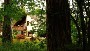 4 Personen Ferienwohnung im Wald mit Kamin, 84m², 3 Zimmer