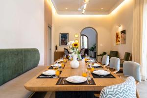 Staymaster Casa Nivara-Upscale 4BHK-Pvt Pool