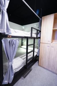 Cavemen Hostel Taipei Station Youth Branch