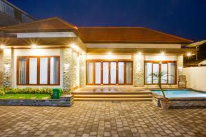 Villa in Buleleng Close to Down Town and Lovina