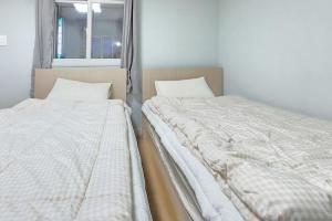 White House in Forest