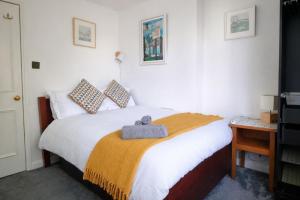 Highgate Maisonette with Roof Terrace