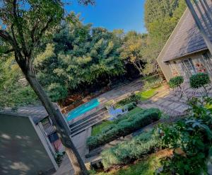 Amoris Guesthouse - Waterkloof ridge
