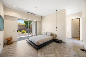 Villa Palms Signature Estate