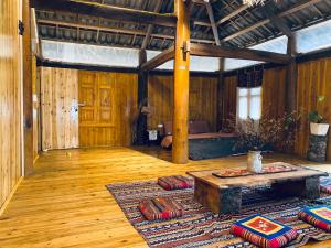 Phams House - Homestay & Cafe