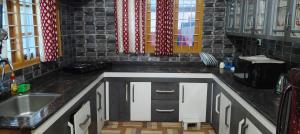 ANGEL Castle Homestay Kanthalloor