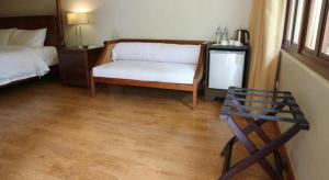 Bravo Resorts - Munting Paraiso