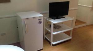 Ridgecrest Gardens Hotel