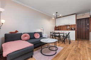 Grzybowska 6-10 by Homeprime